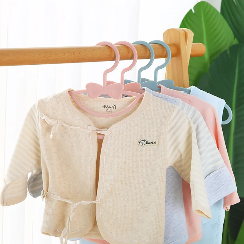 5-50 Buah Gantungan Bayi Plast - Baby Clothing Organizer ulasan dan harga